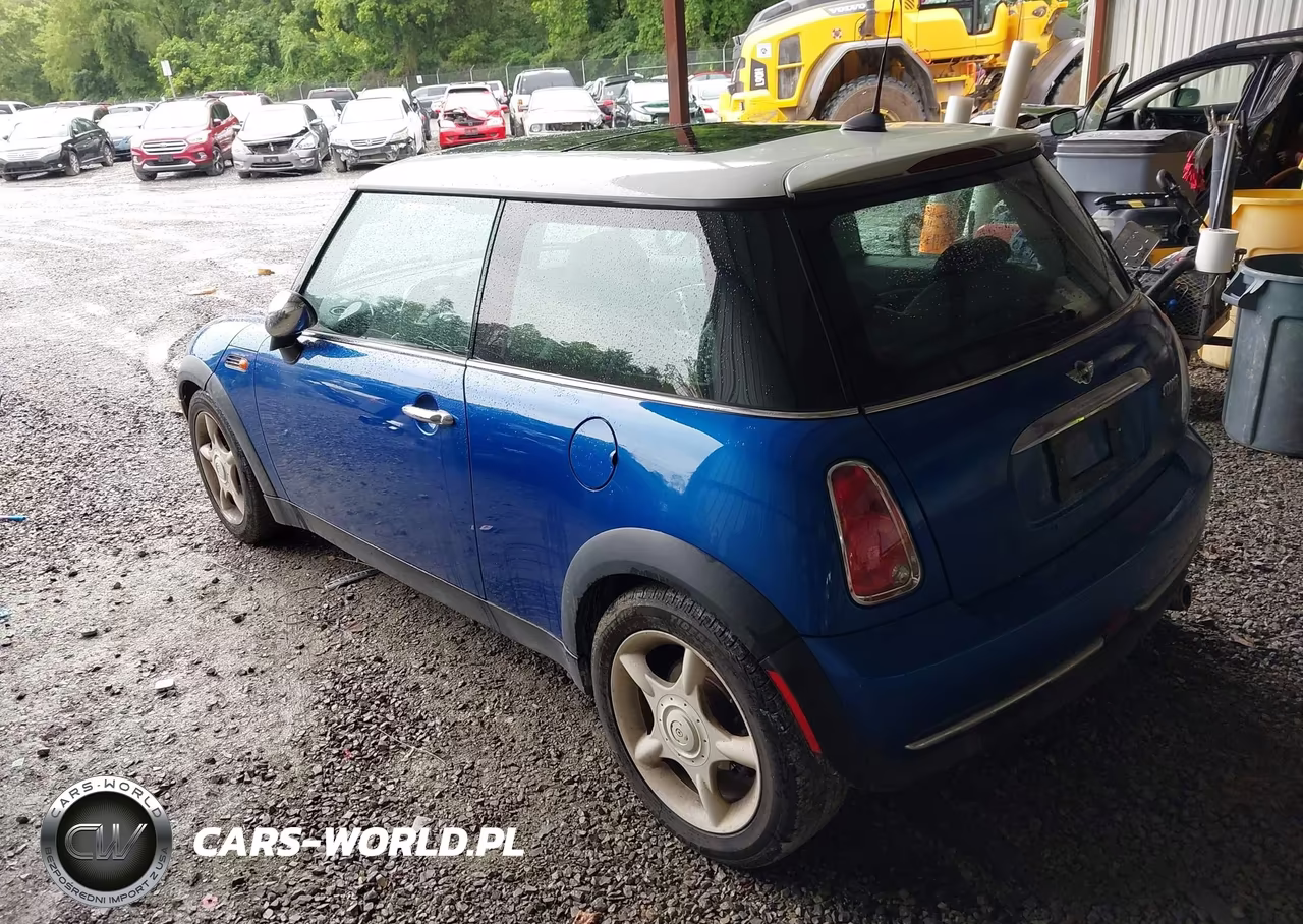 2005 Mini Cooper VIN:WMWRC33545TK61061 - 3