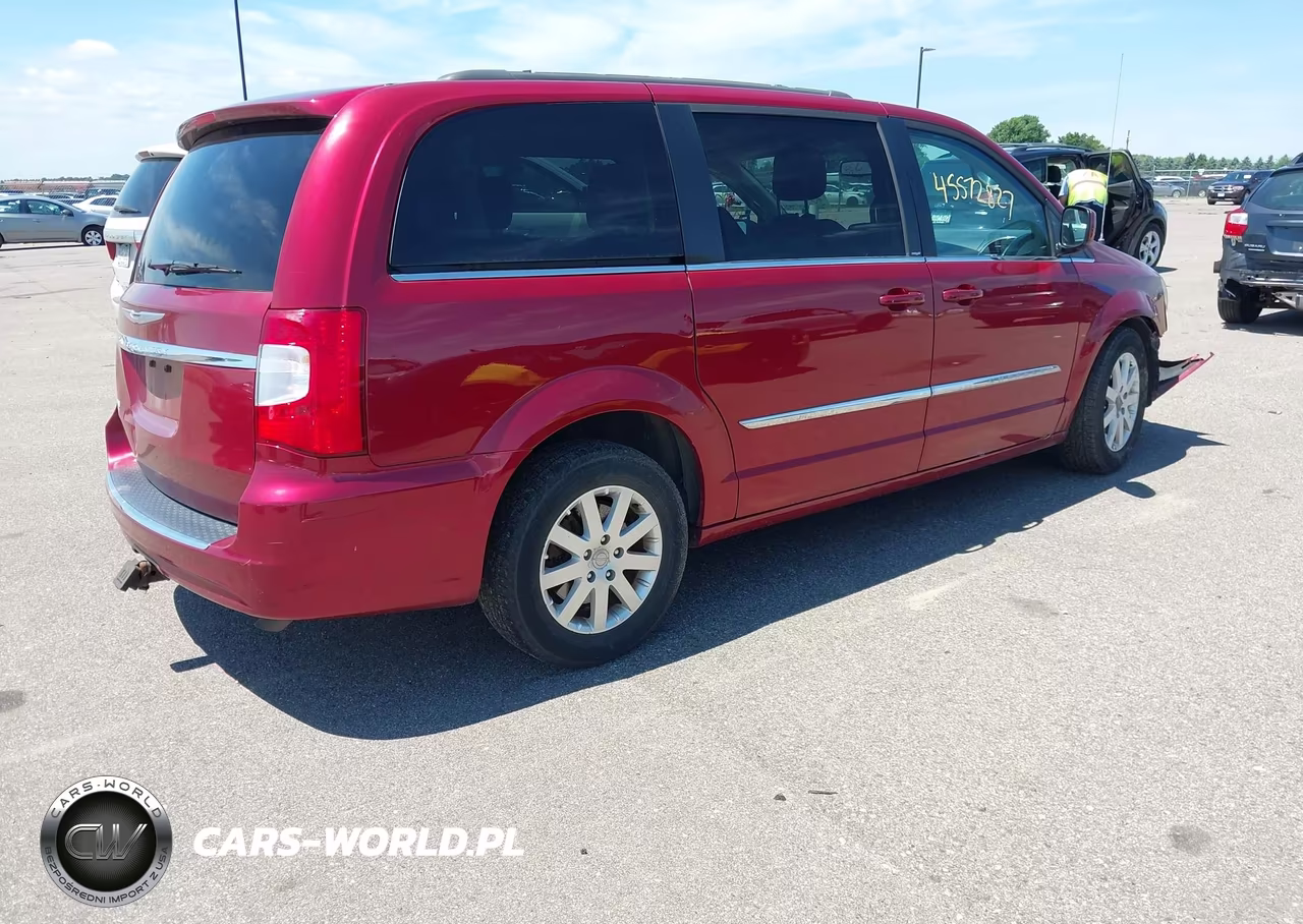 2014 Chrysler Town & Country Touring VIN:2C4RC1BGXER234027 - 4