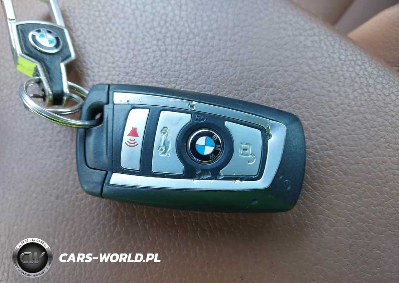 2016 BMW 328I xDrive VIN:WBA8E3G54GNU05439 - 11