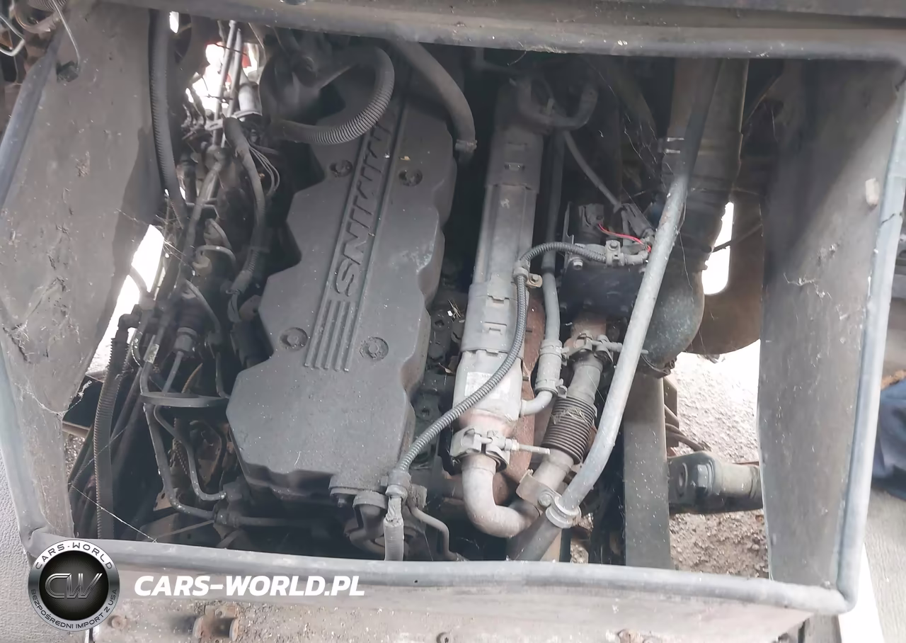 2005 Freightliner Chassis M Line Walk-In Van VIN:4UZAAPBW65CU60308 - 9