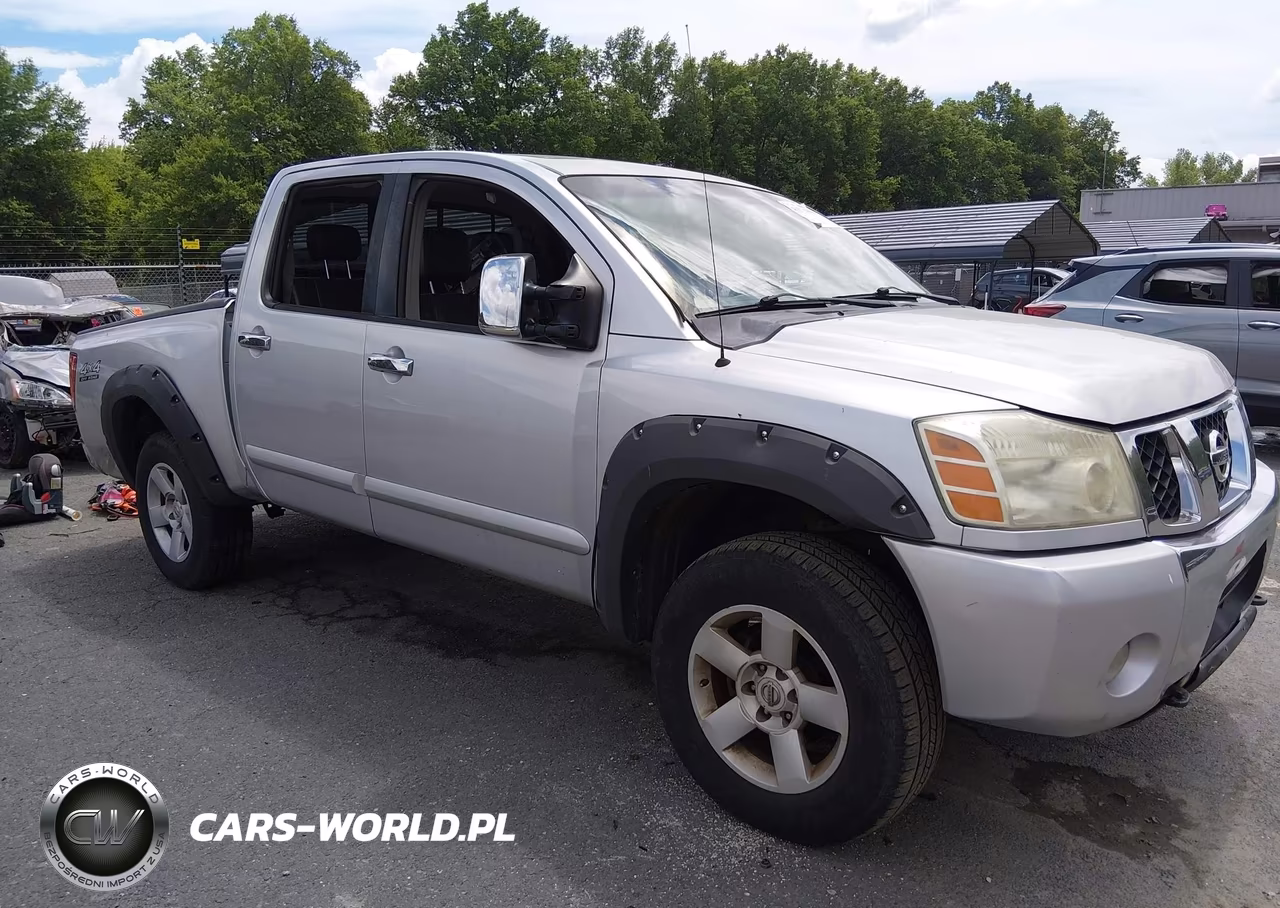 2004 Nissan Titan Le