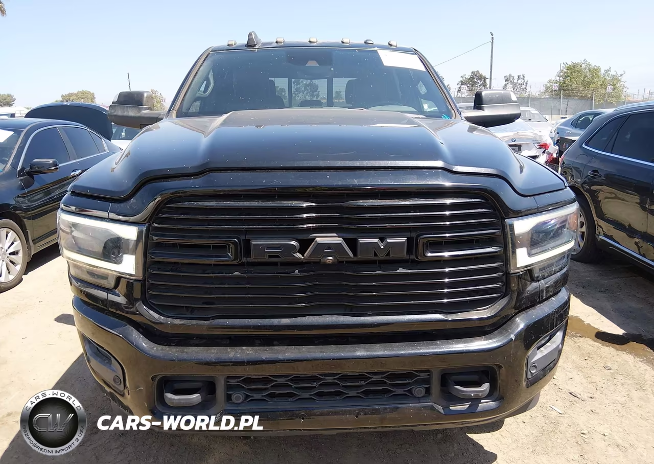 2019 Ram 2500 Laramie 4X4 6'4 Box VIN:3C6UR5FL9KG520953 - 12