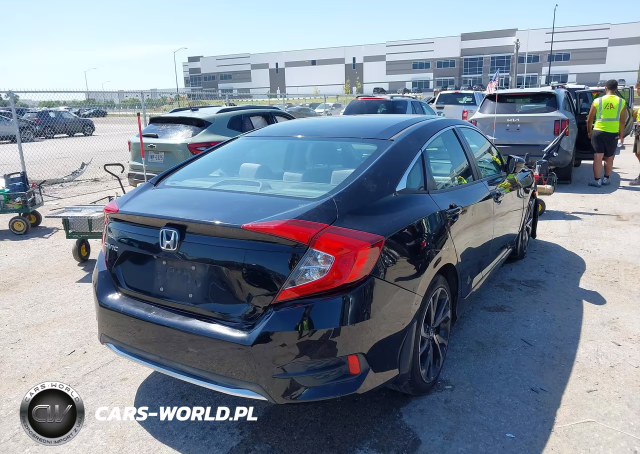 2019 Honda Civic Lx VIN:2HGFC2F67KH552300 - 4