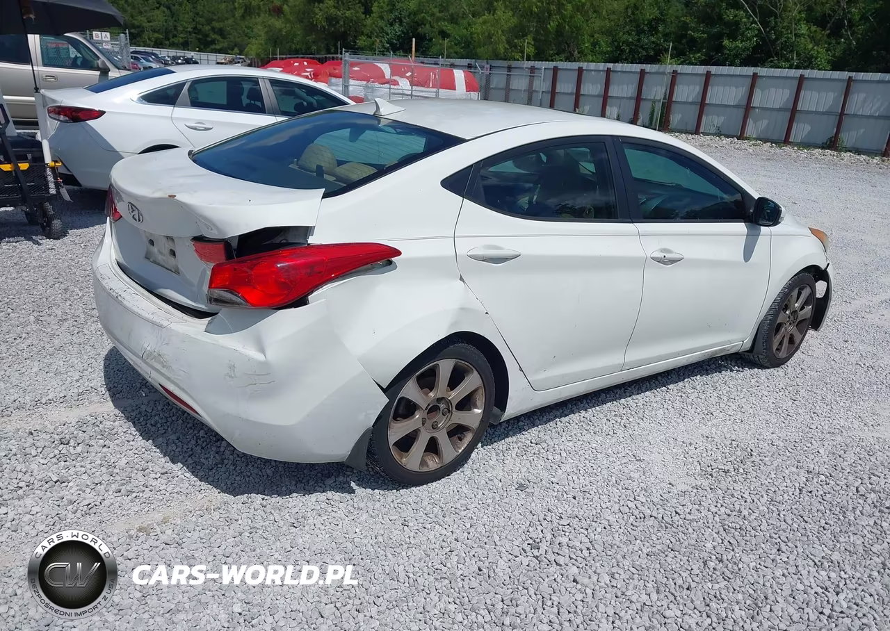 2012 Hyundai Elantra Limited VIN:5NPDH4AE7CH127363 - 4