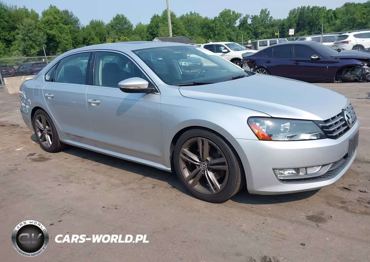 2012 Volkswagen Passat 3.6L V6 Sel Premium – zdjęcie 1 z 11