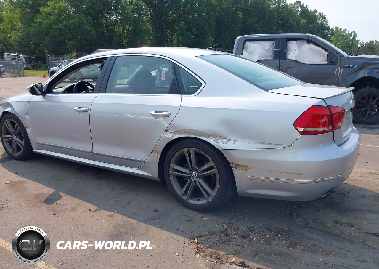 2012 Volkswagen Passat 3.6L V6 Sel Premium VIN:1VWCM7A36CC011734 - 3