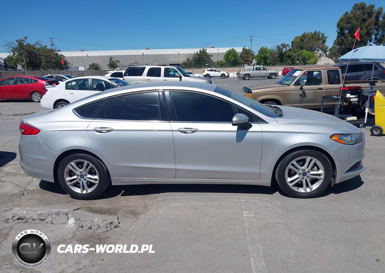 2018 Ford Fusion Se VIN:3FA6P0HD6JR168018 - 13