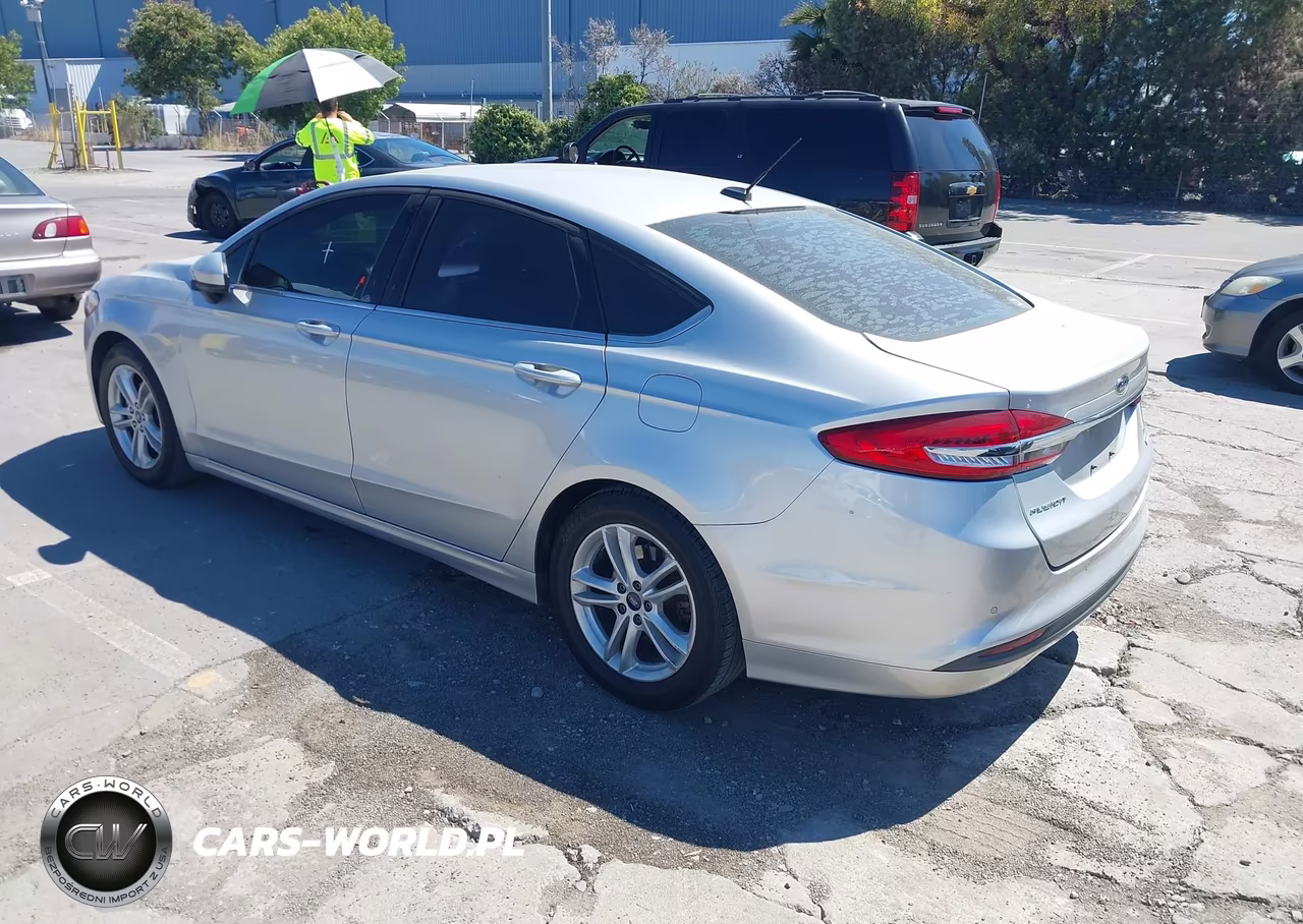 2018 Ford Fusion Se VIN:3FA6P0HD6JR168018 - 3