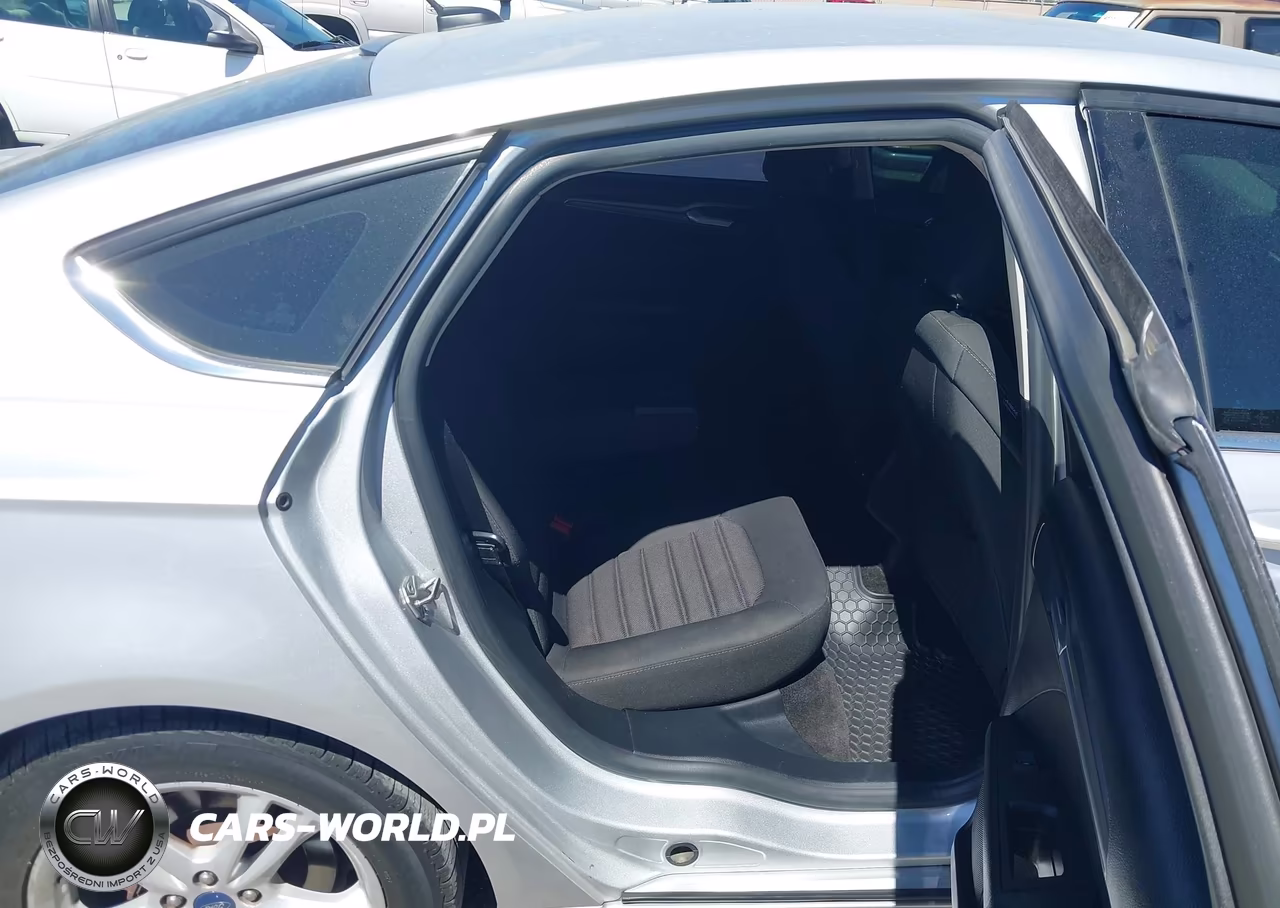 2018 Ford Fusion Se VIN:3FA6P0HD6JR168018 - 8