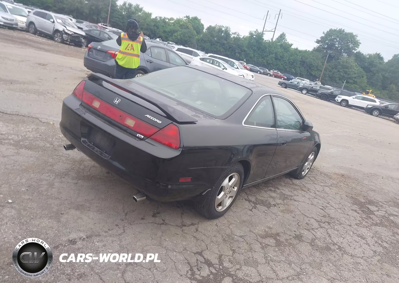 2000 Honda Accord 3.0 Ex VIN:1HGCG2251YA006488 - 4