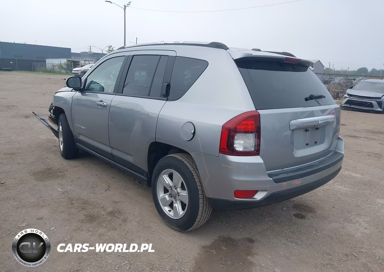 2017 Jeep Compass Latitude VIN:1C4NJCEA4HD206674 - 3