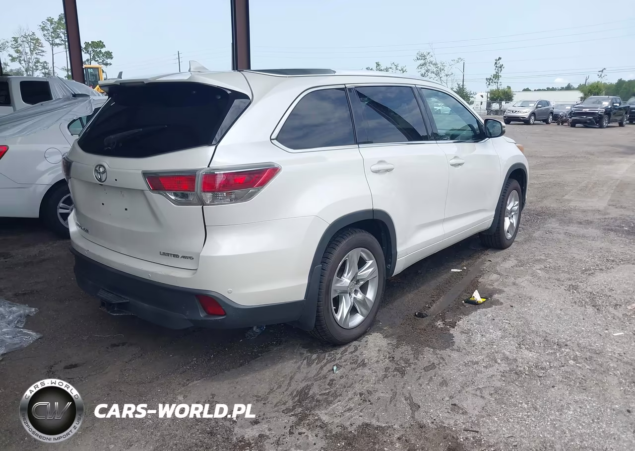 2015 Toyota Highlander Limited Platinum V6 VIN:5TDDKRFH1FS208150 - 4