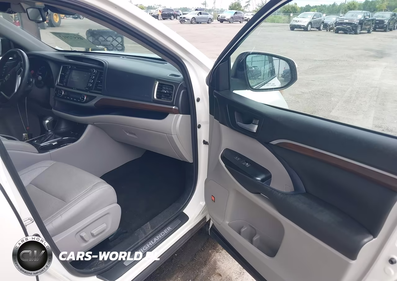 2015 Toyota Highlander Limited Platinum V6 VIN:5TDDKRFH1FS208150 - 5