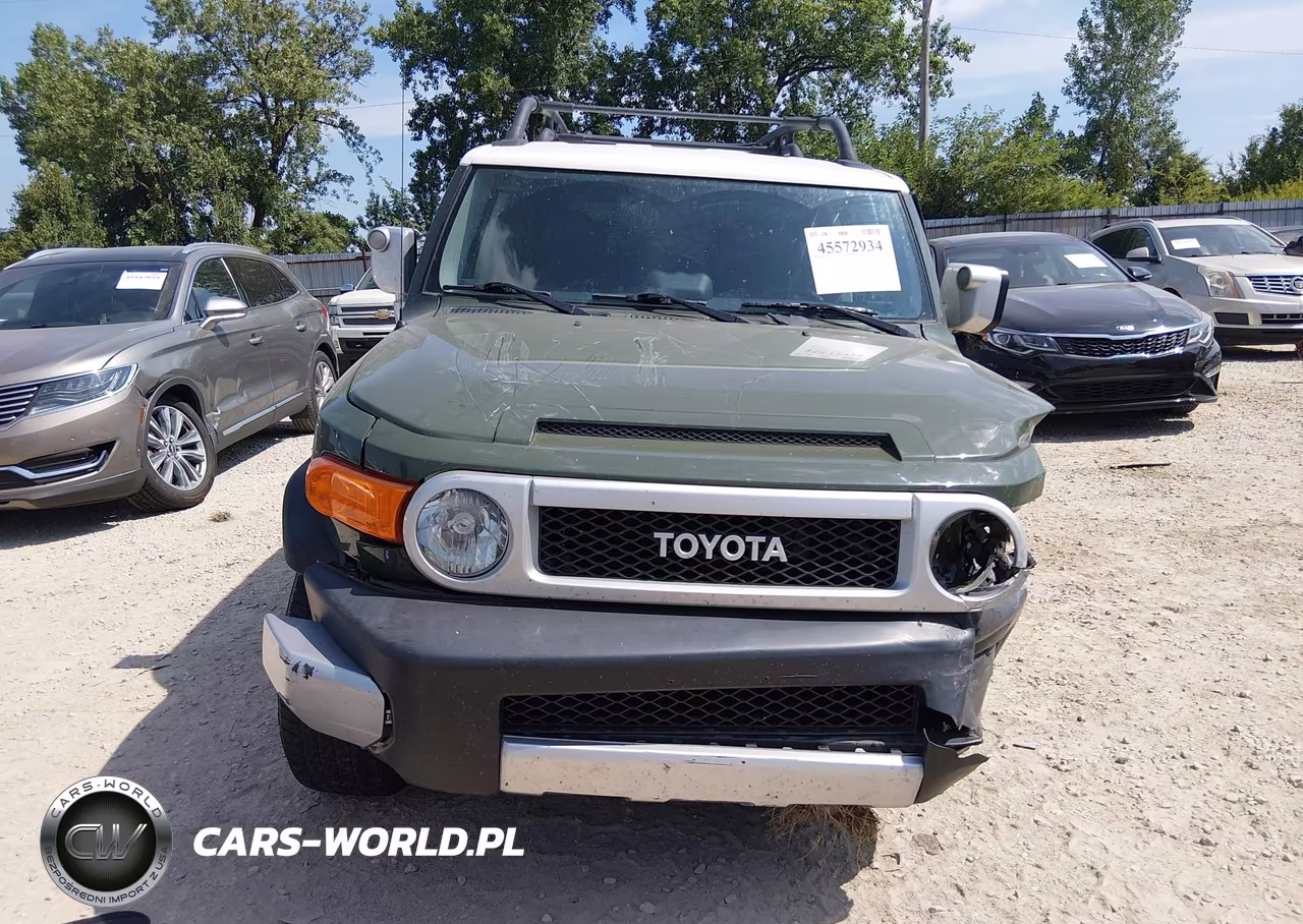 2014 Toyota Fj Cruiser VIN:JTEBU4BFXEK181752 - 13
