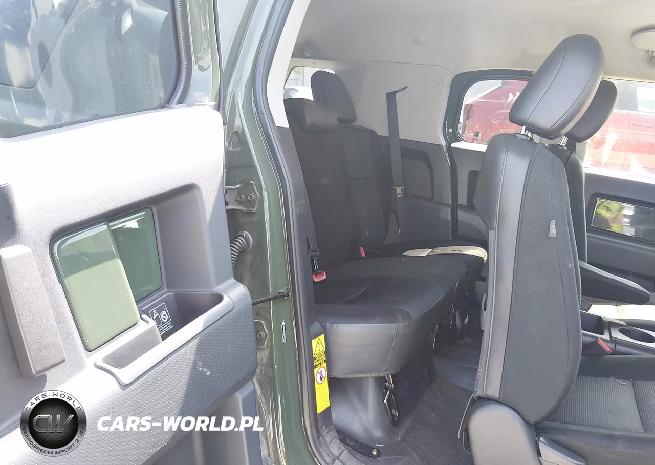 2014 Toyota Fj Cruiser VIN:JTEBU4BFXEK181752 - 8