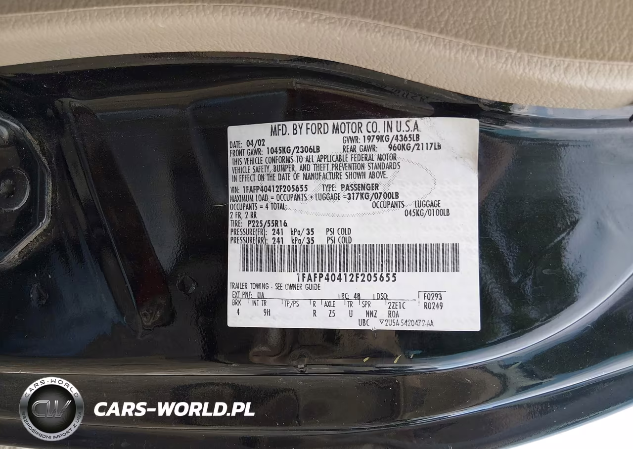 2002 Ford Mustang Deluxe-Premium-Standard VIN:1FAFP40412F205655 - 9