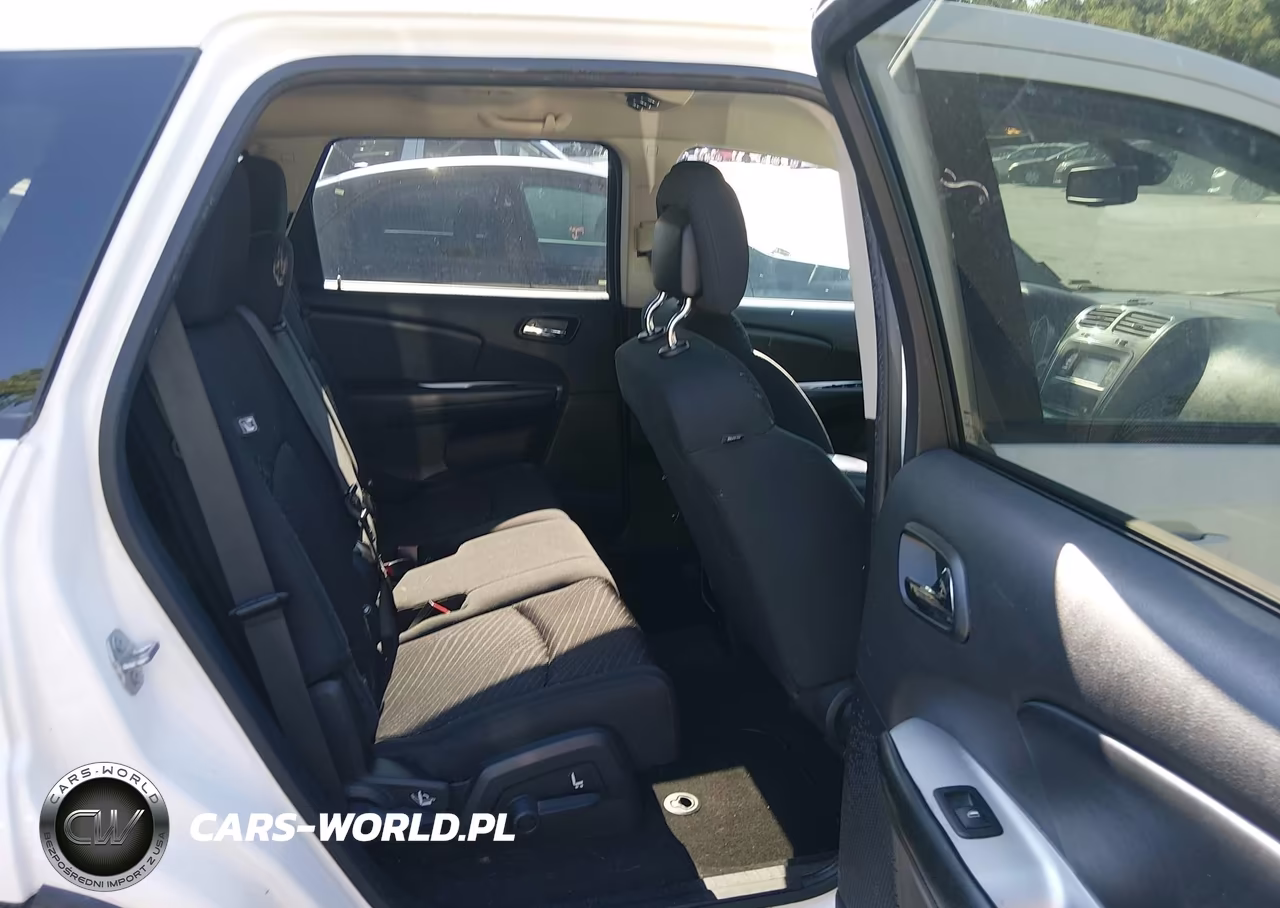 2018 Dodge Journey Sxt VIN:3C4PDCBB1JT513992 - 8