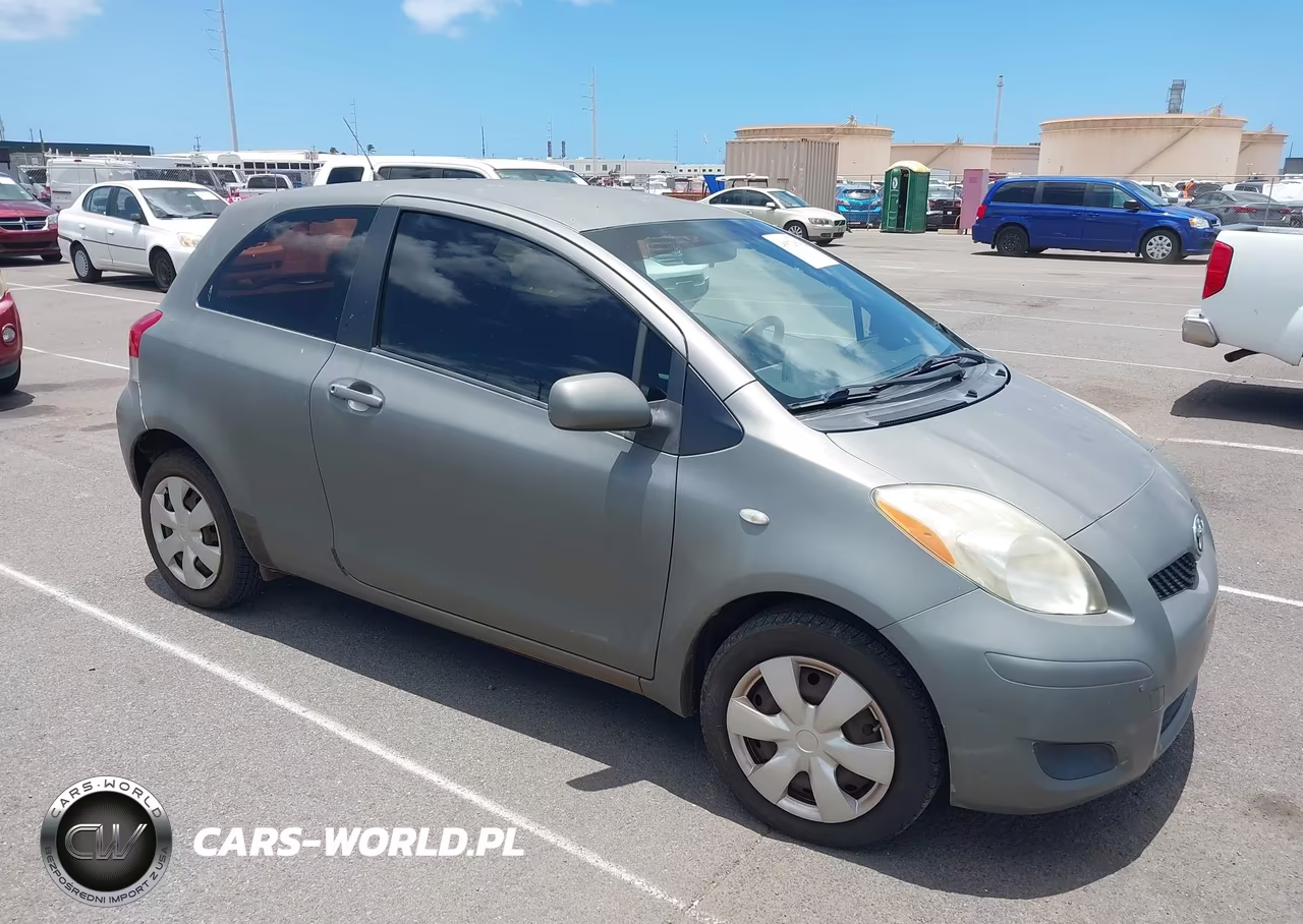 2011 Toyota Yaris – zdjęcie 1 z 13