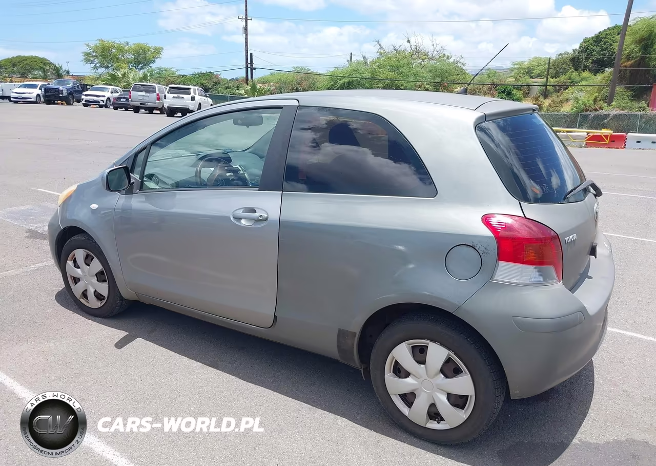 2011 Toyota Yaris VIN:JTDJT4K31B5331069 - 3