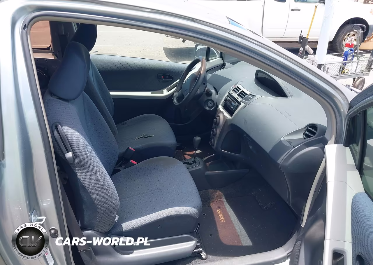 2011 Toyota Yaris VIN:JTDJT4K31B5331069 - 5