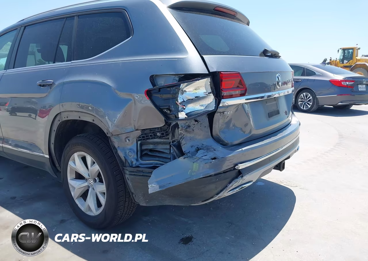 2018 Volkswagen Atlas 3.6L V6 Sel VIN:1V2MR2CA9JC516184 - 6