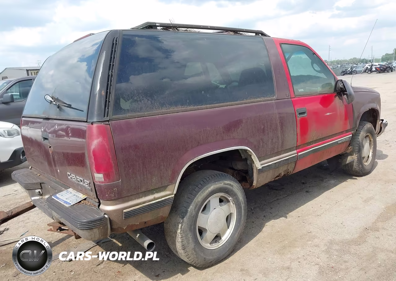 1995 Chevrolet Tahoe K1500 VIN:1GNEK18K6SJ375066 - 4