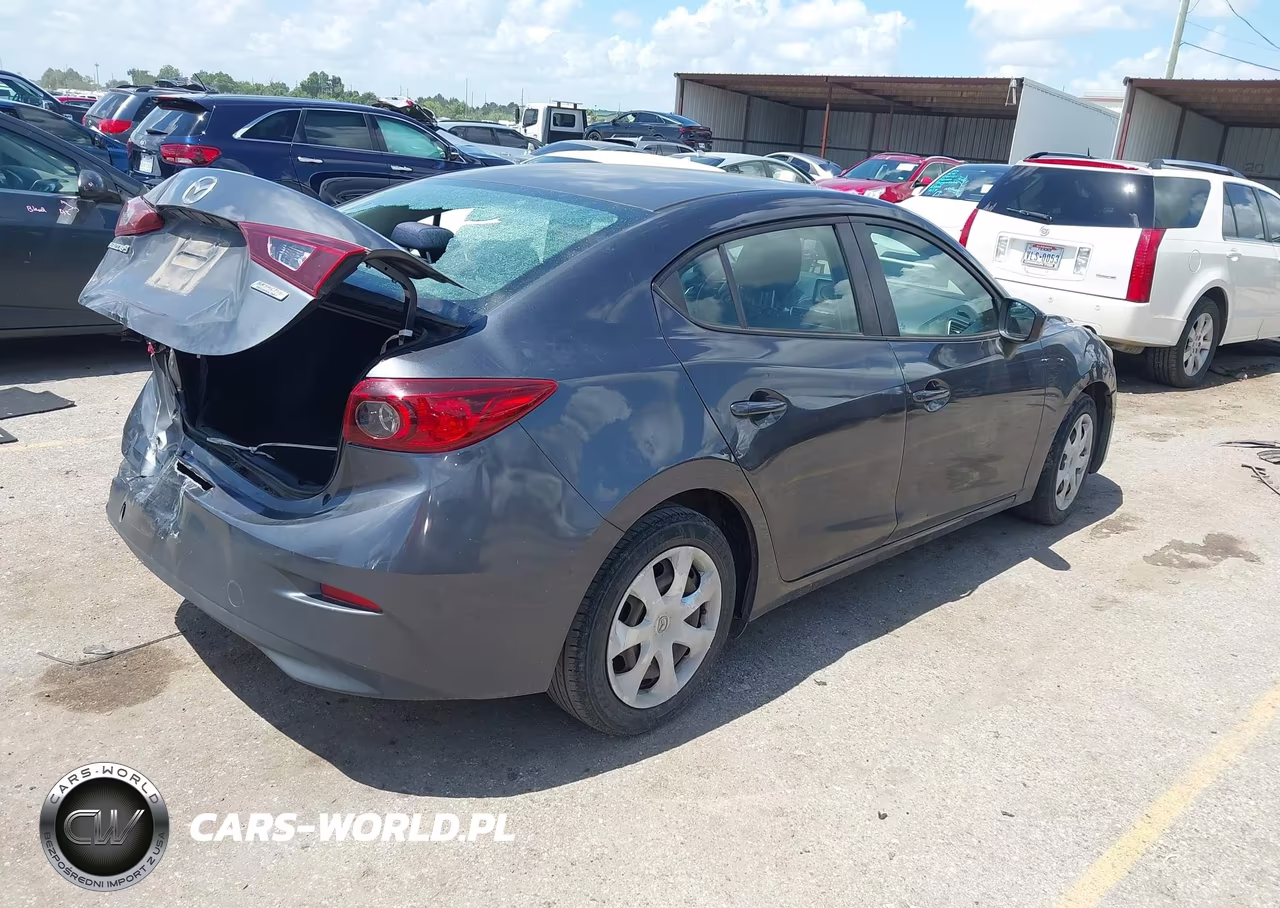2015 Mazda Mazda3 I Sport VIN:3MZBM1U76FM186477 - 4