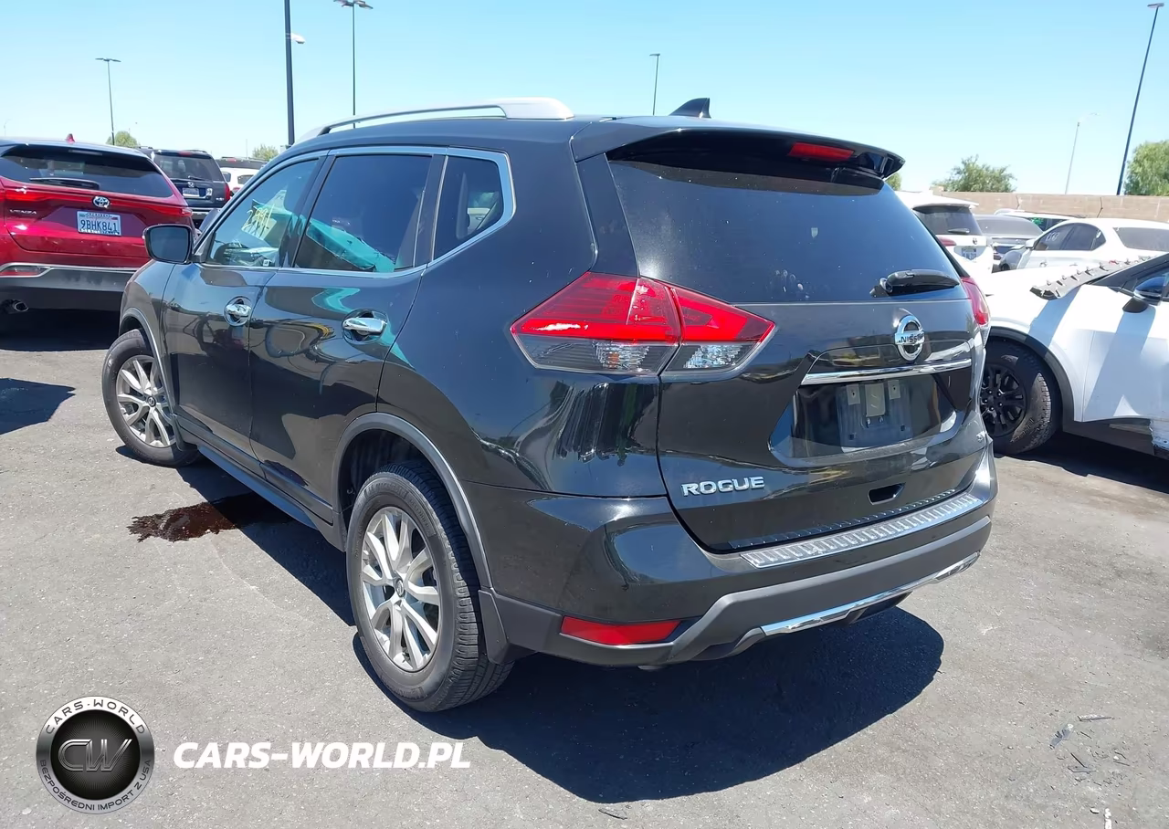 2017 Nissan Rogue Sv VIN:JN8AT2MT7HW390829 - 3