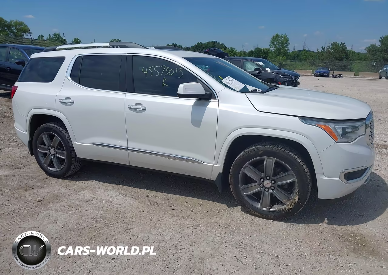 2017 GMC Acadia Denali – zdjęcie 1 z 17