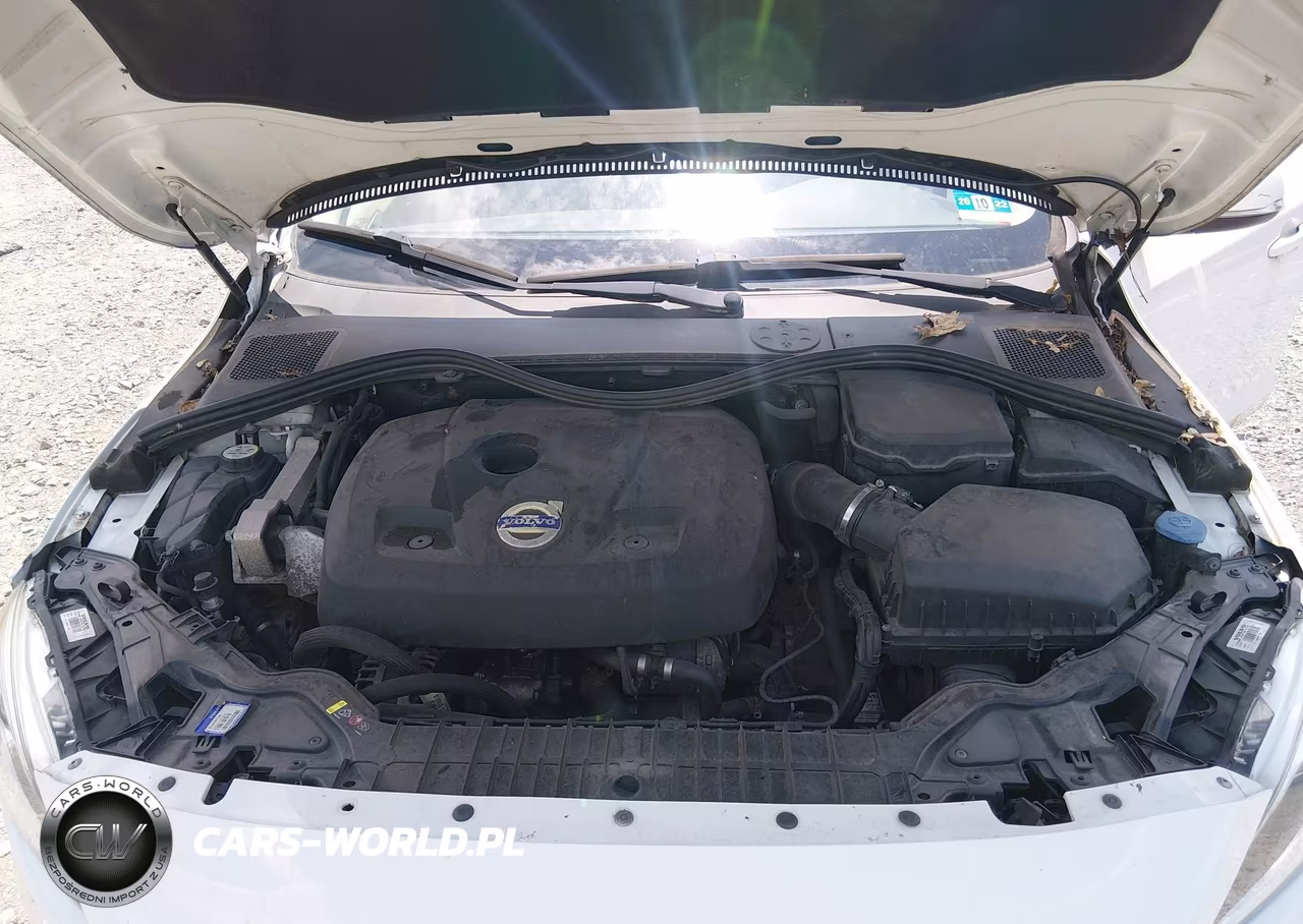 2015 Volvo S60 T5 Premier VIN:YV126MFK7F2336873 - 10