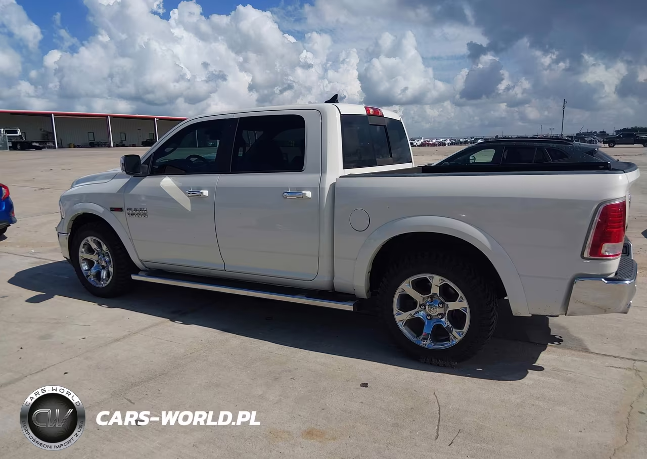 2018 Ram 1500 VIN:1C6RR6NM9JS255318 - 14