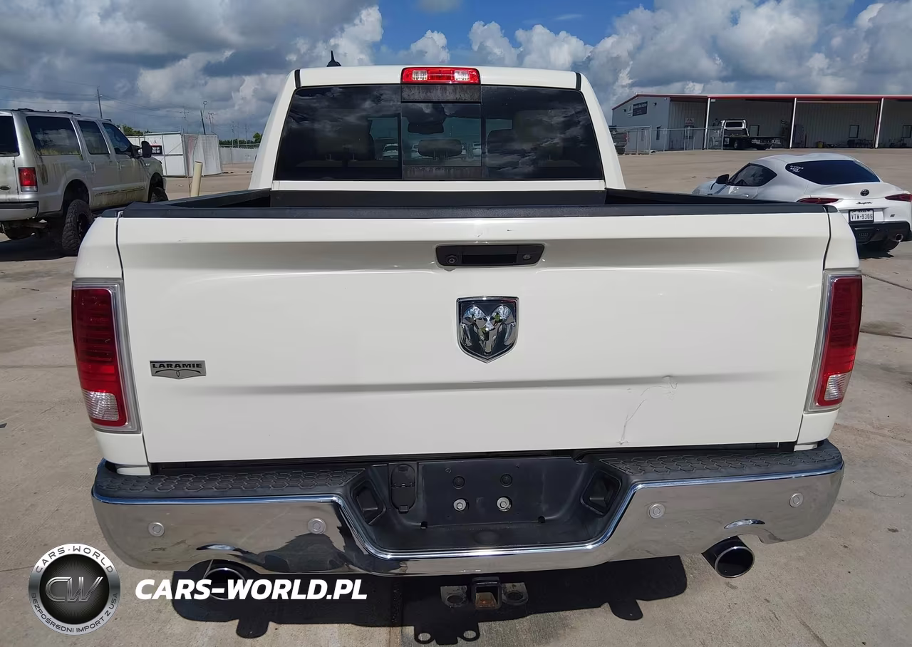 2018 Ram 1500 VIN:1C6RR6NM9JS255318 - 16