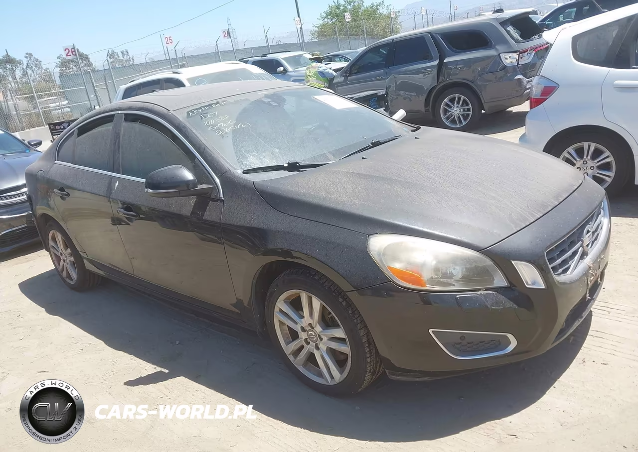 2013 Volvo S60 T5-T5 Platinum-T5 Premier-T5 Premier Plus