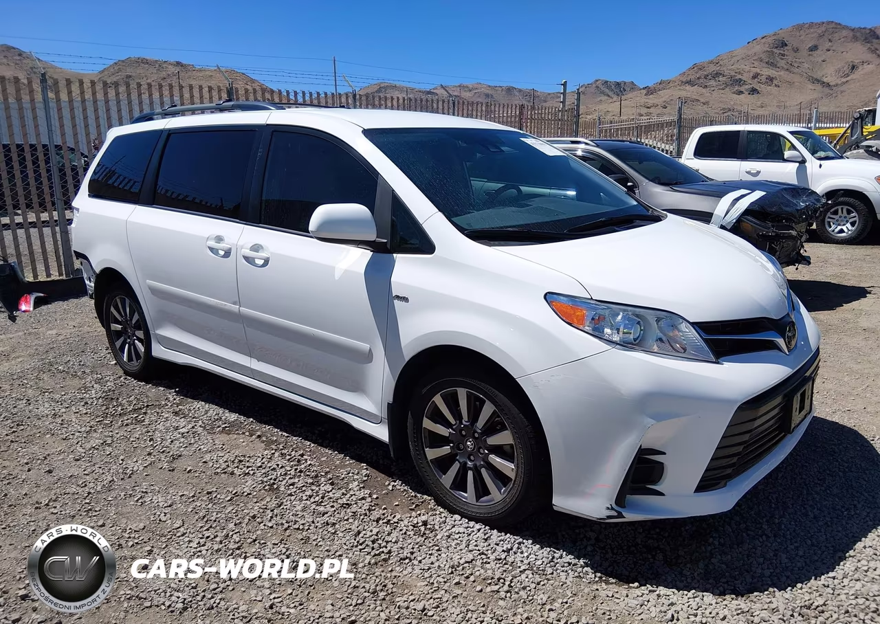 2020 Toyota Sienna Le