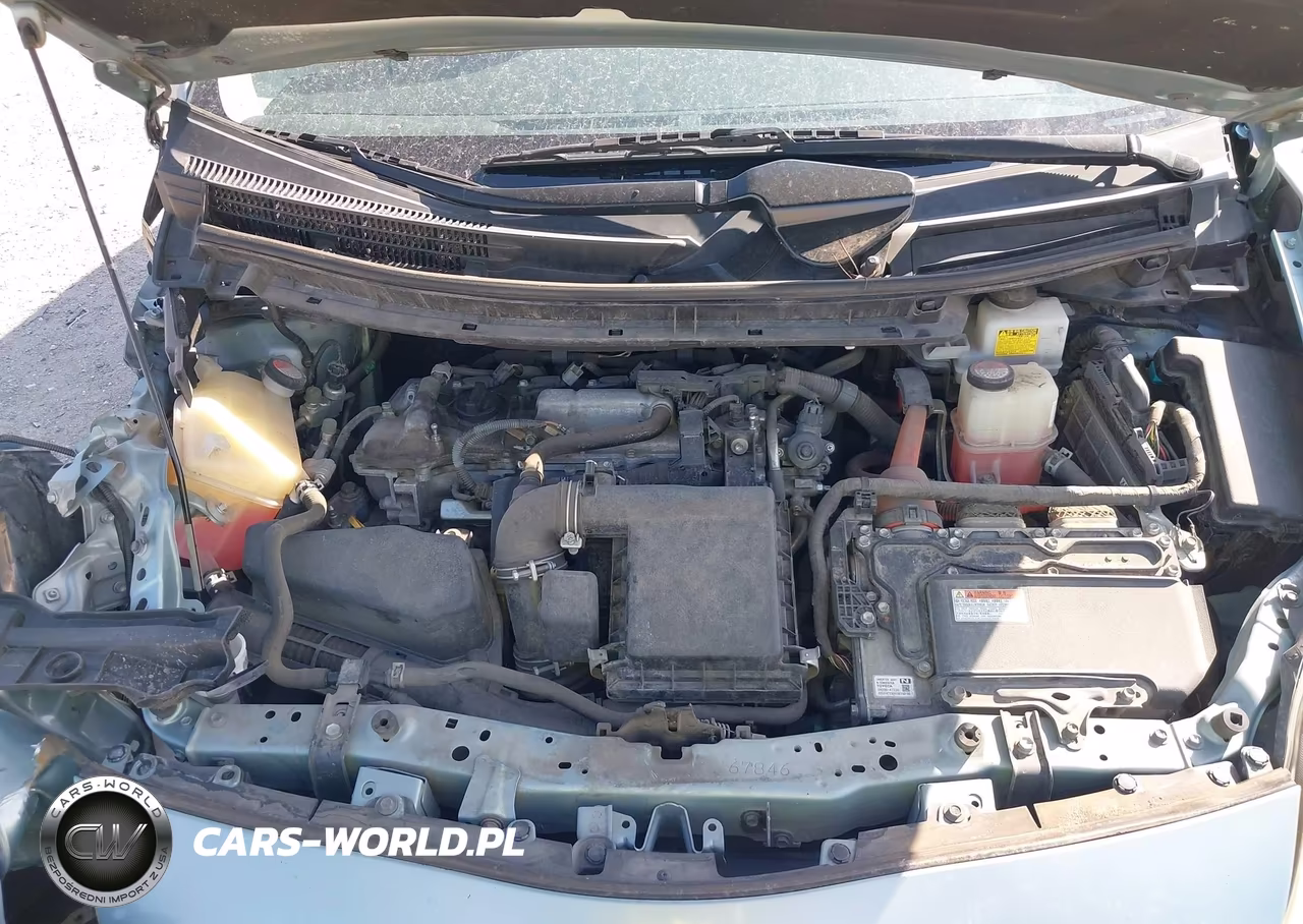 2015 Toyota Prius Two VIN:JTDKN3DU6F1958426 - 10