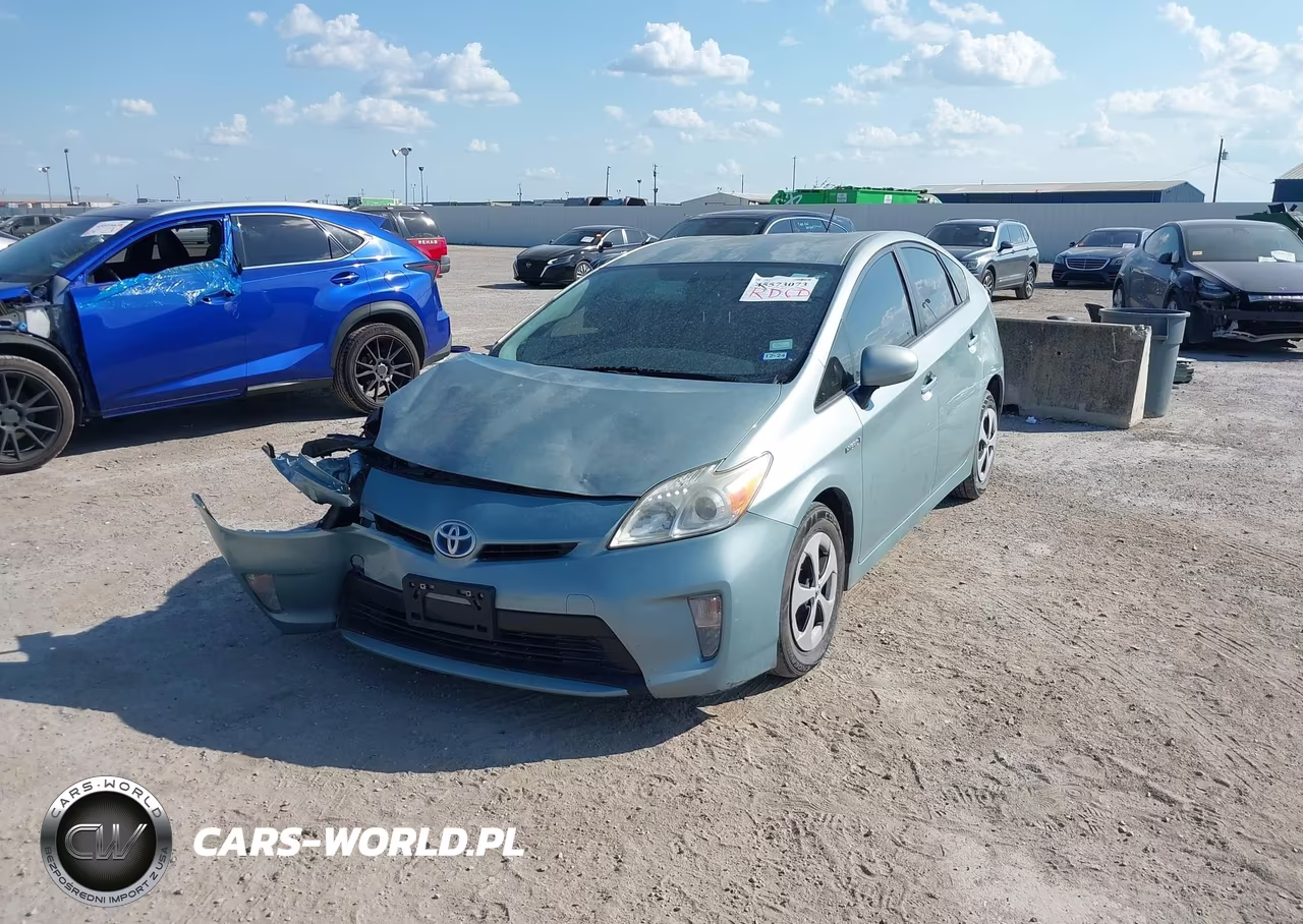 2015 Toyota Prius Two VIN:JTDKN3DU6F1958426 - 2