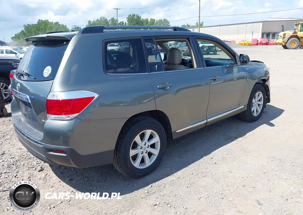 2012 Toyota Highlander Se V6 VIN:5TDBK3EH4CS165487 - 4