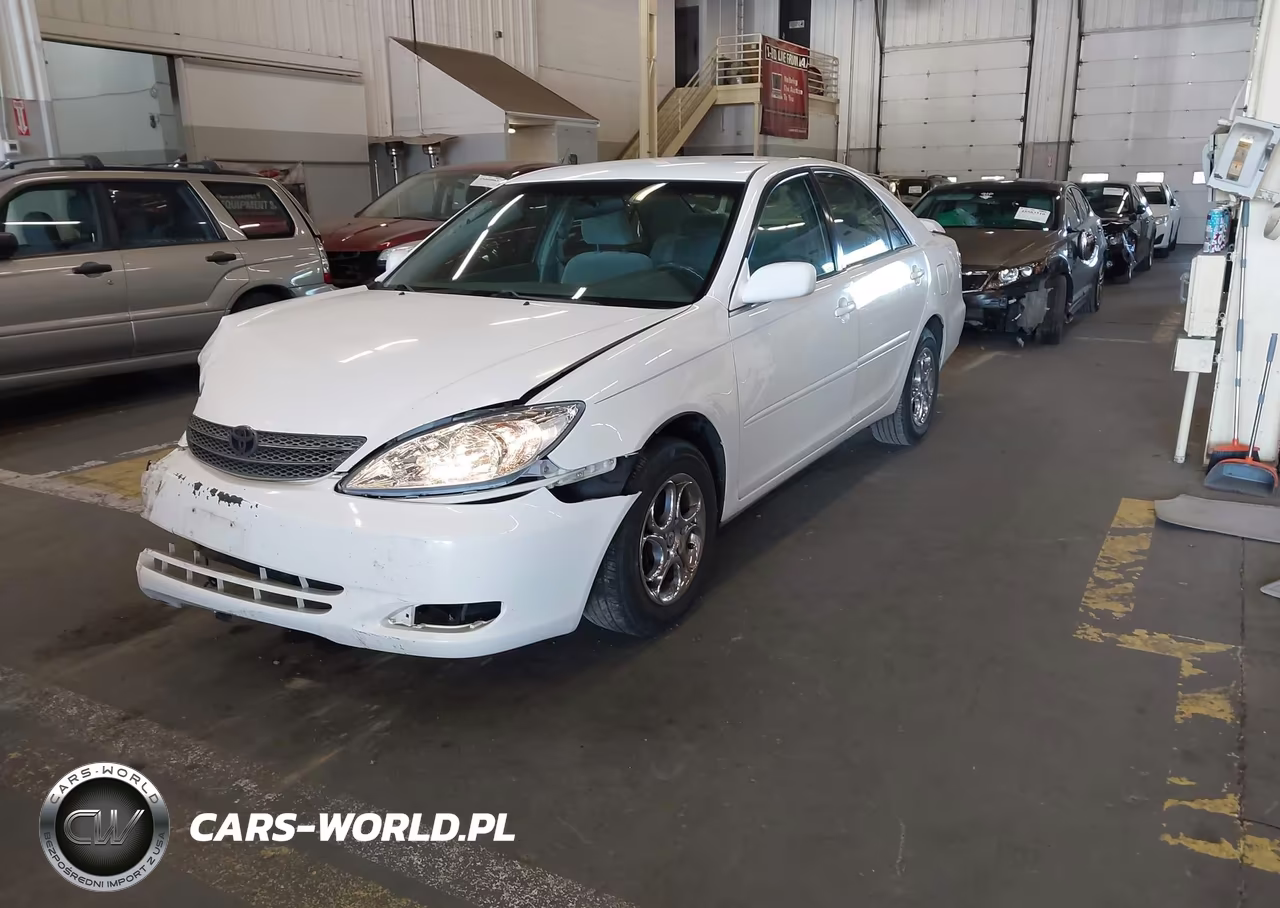 2002 Toyota Camry Le VIN:JTDBE32K920089533 - 2