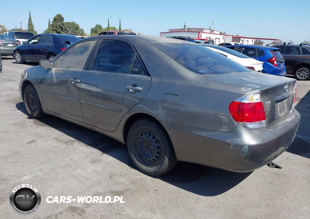 2006 Toyota Camry Le VIN:4T1BE32KX6U665785 - 3