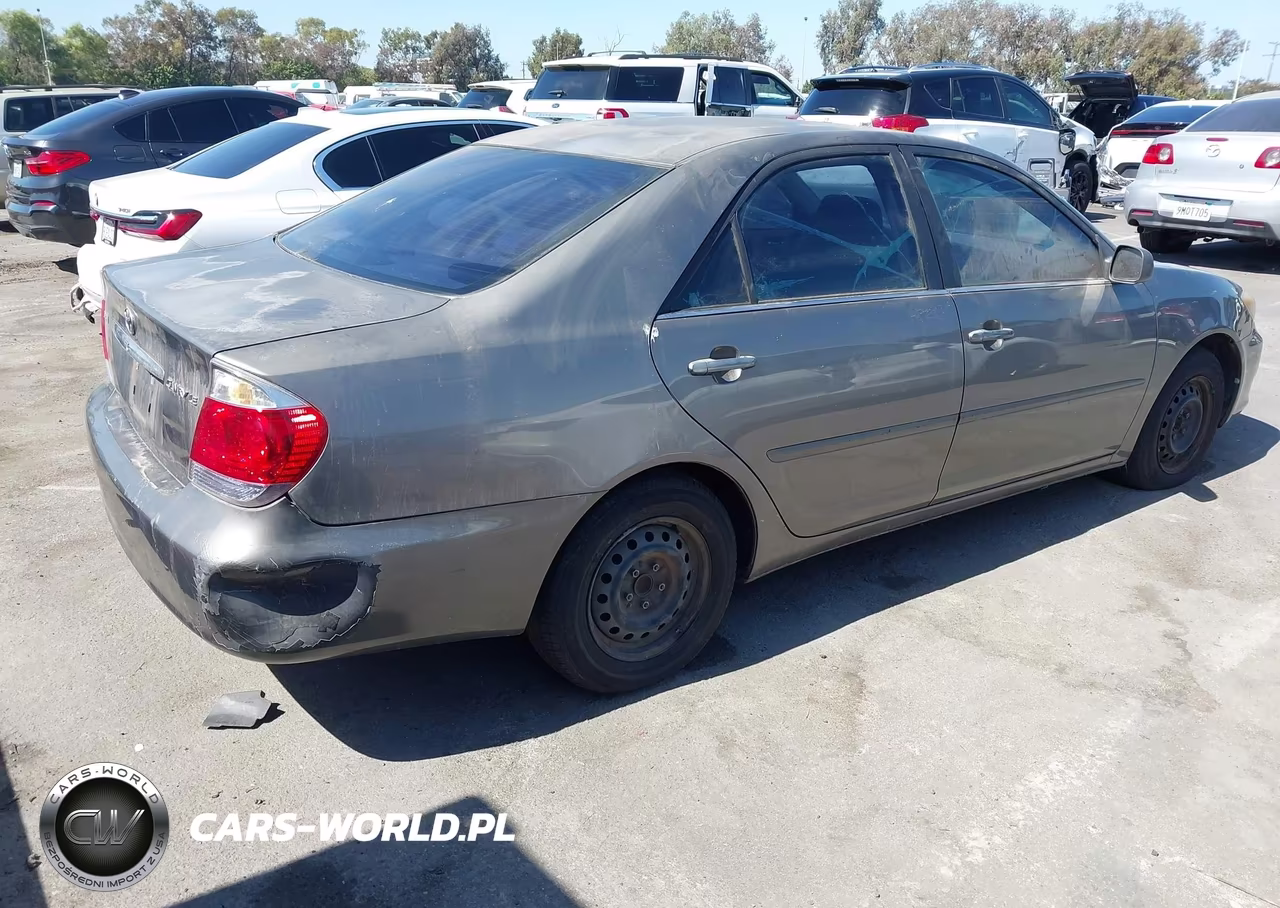 2006 Toyota Camry Le VIN:4T1BE32KX6U665785 - 4