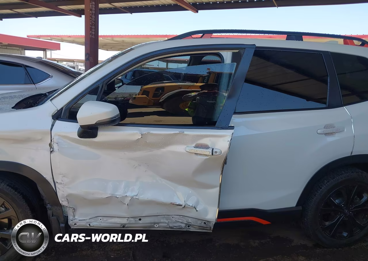 2019 Subaru Forester Sport VIN:JF2SKAJC4KH542032 - 13