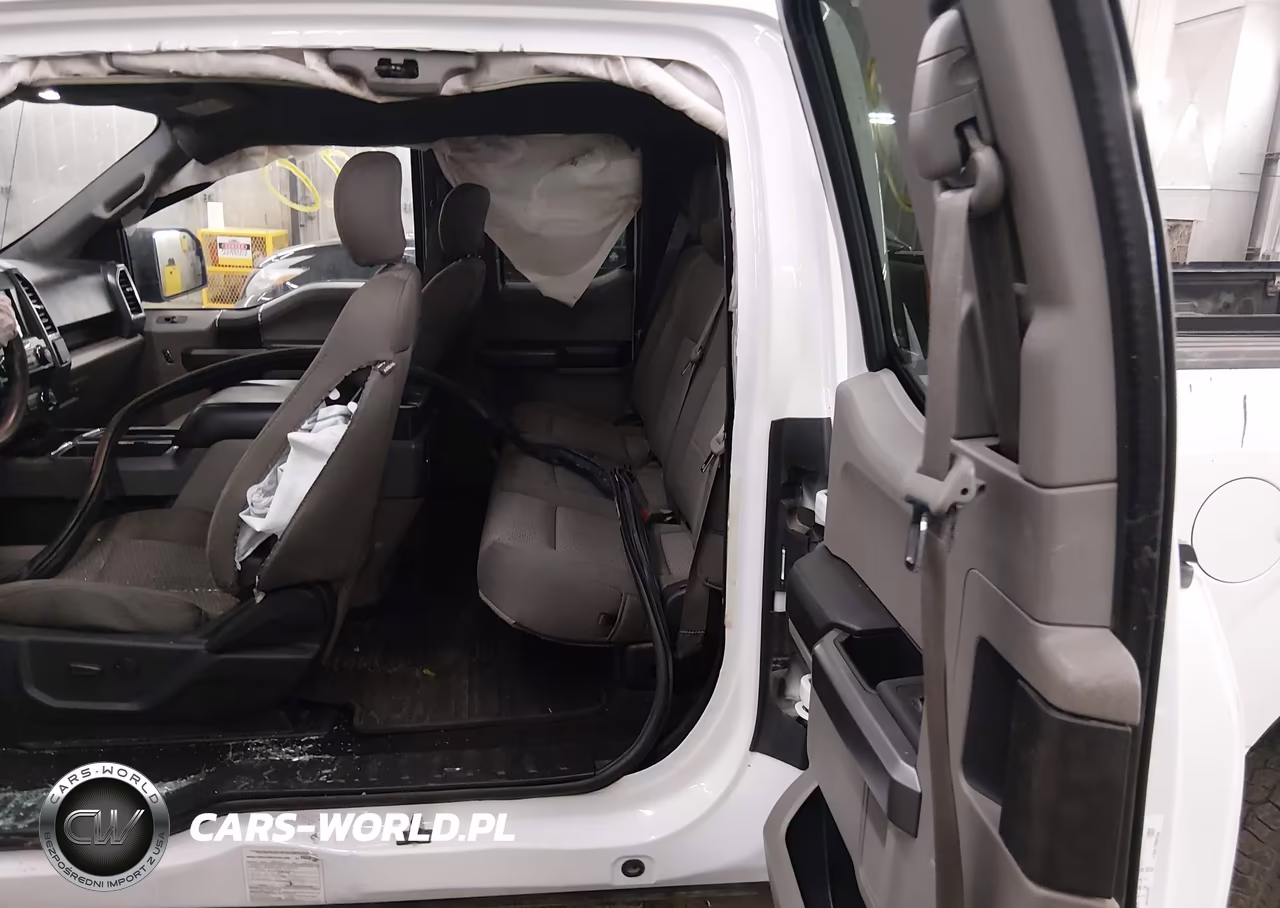 2020 Ford F-150 Xlt VIN:1FTFX1E55LFA74158 - 8