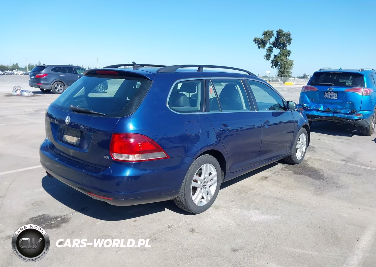 2011 Volkswagen Jetta Sportwagen 2.0L Tdi VIN:3VWPL7AJ0BM704444 - 4