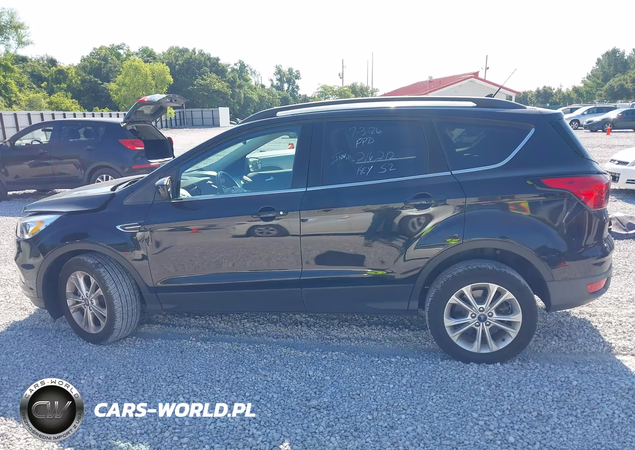 2019 Ford Escape Sel VIN:1FMCU9HD1KUC32322 - 14