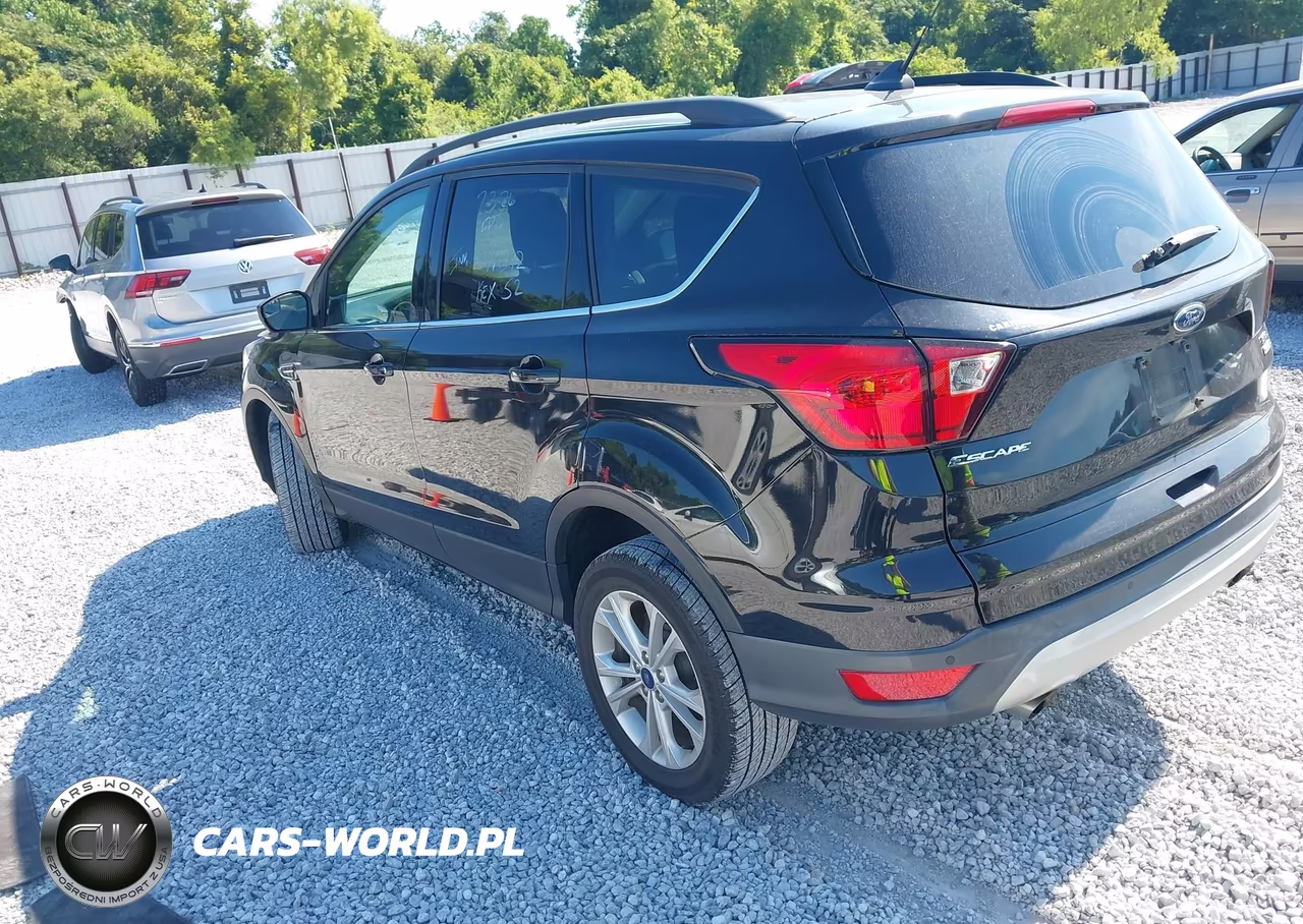 2019 Ford Escape Sel VIN:1FMCU9HD1KUC32322 - 3