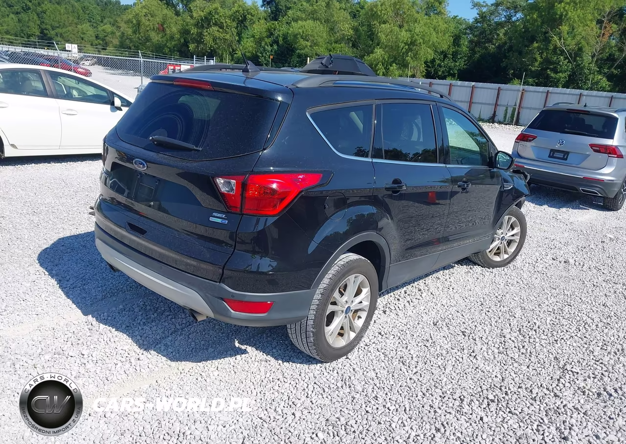 2019 Ford Escape Sel VIN:1FMCU9HD1KUC32322 - 4