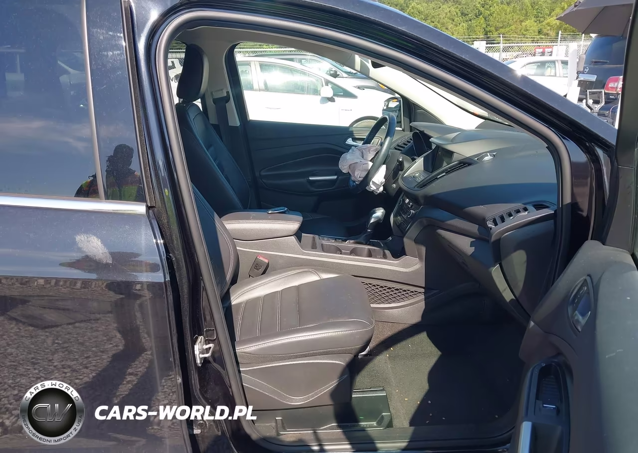 2019 Ford Escape Sel VIN:1FMCU9HD1KUC32322 - 5