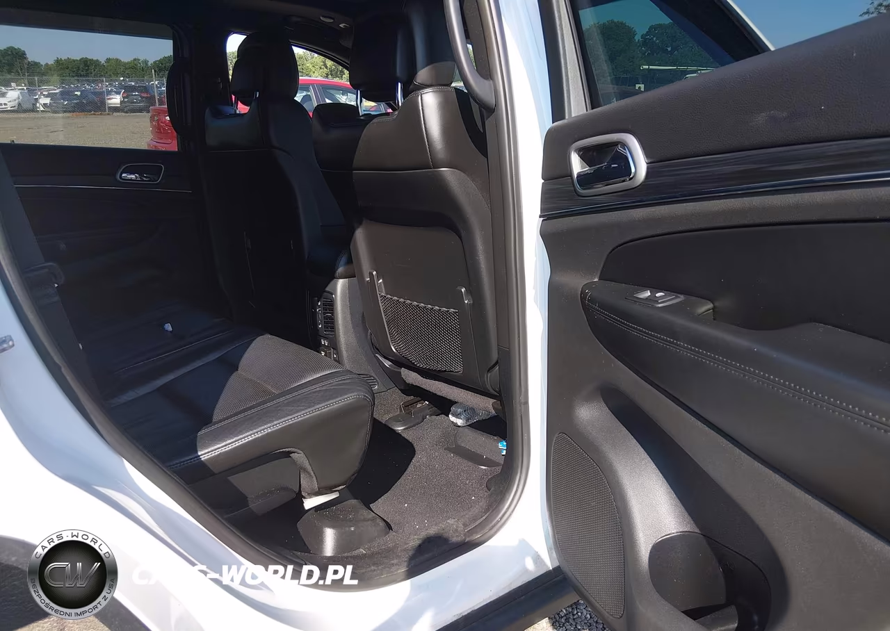 2019 Jeep Grand Cherokee Limited 4X4 VIN:1C4RJFBG4KC749094 - 8