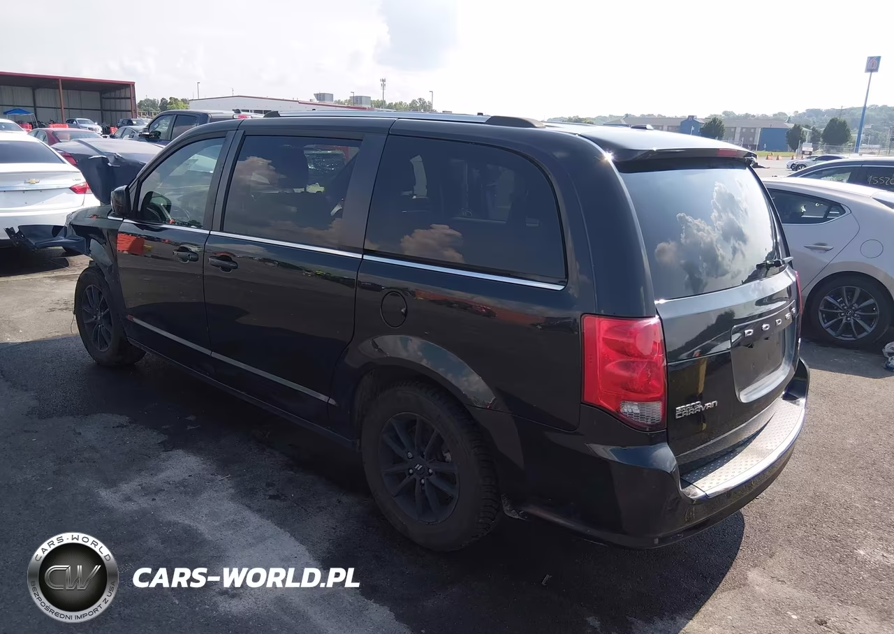 2018 Dodge Grand Caravan Sxt VIN:2C4RDGCG1JR301350 - 3