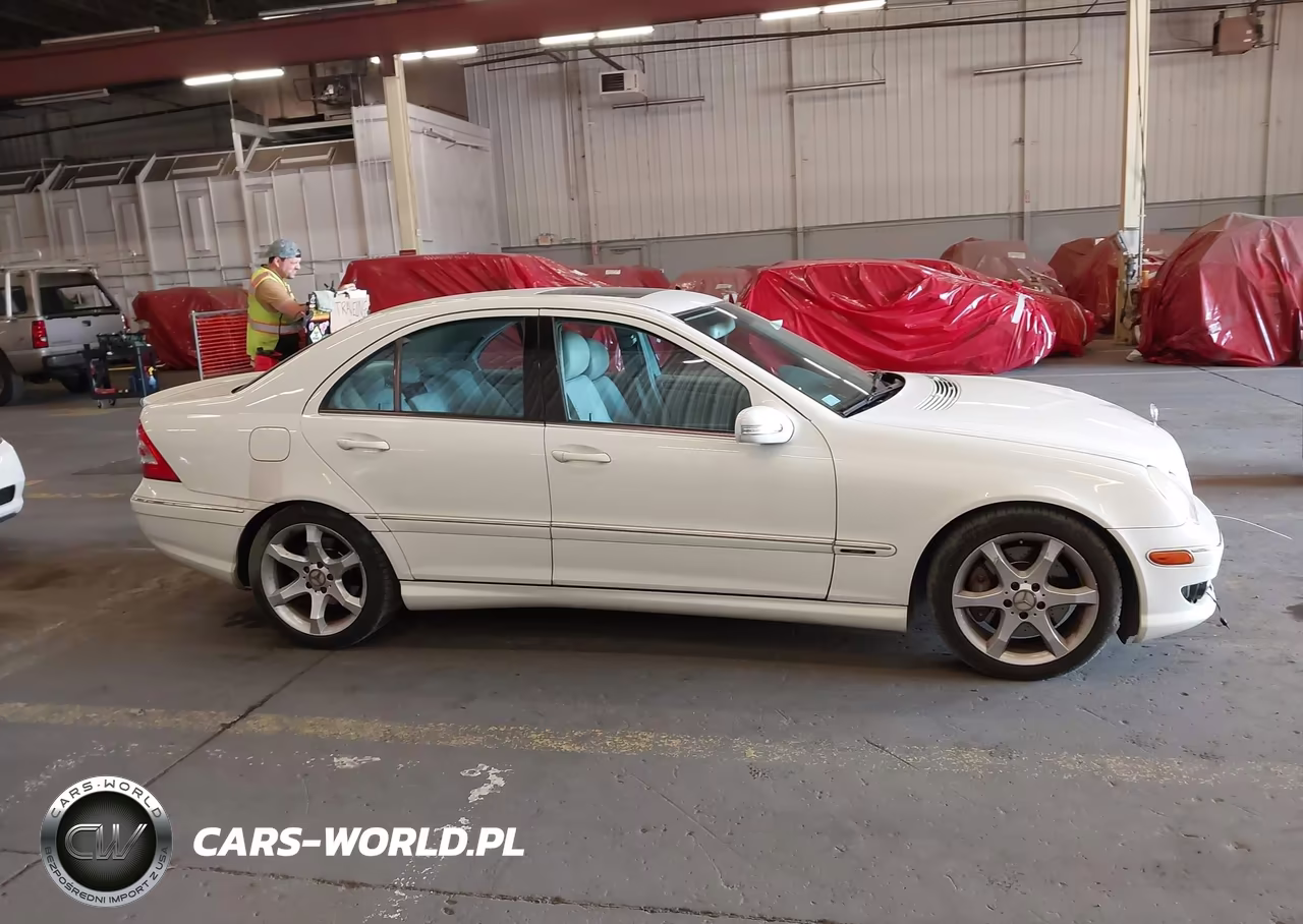 2007 Mercedes-Benz C 230 Sport VIN:WDBRF52H37F885094 - 13